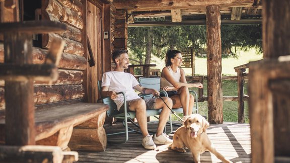 Enstapnnen in der Hundefreilaufzone - Hotel Johanna mitten im Ötztal - Umhausen