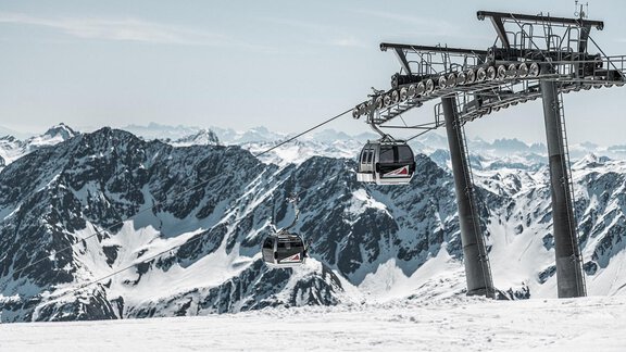 Sölden Skigebiet - ca. 20-22 Autominuten - Landhaus Waldhart - Umhausen