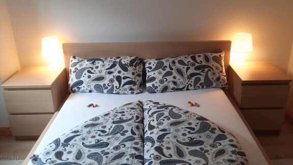 Mittel Großes Zimmer - Maridl's Ferienhaus - Umhausen