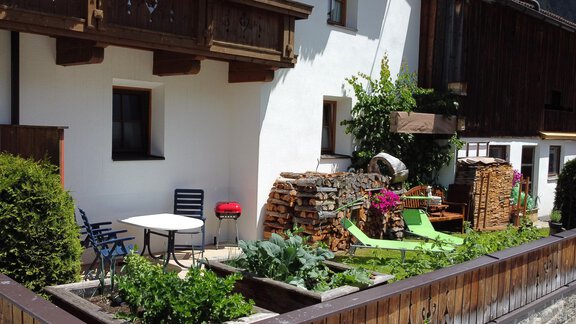 Webershof mit eigenem Garten - Umhausen