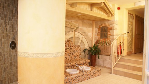 Wellnessbereich - Hotel Schöpf - Gries