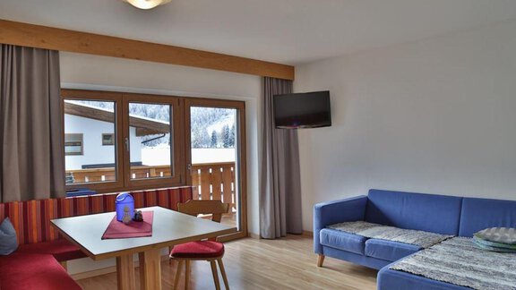 Wohn-Essbereich1 - Alpenapart Zell - Huben