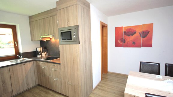 Küche im Appartement - Gästeheim Anna - Huben