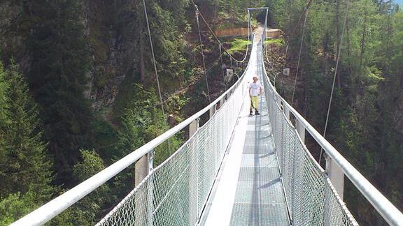 Hängebrücke Brand-Burgstein - Alpin Apart Maurer - Längenfeld