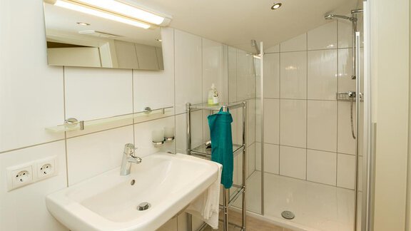 Badezimmer - Apart Falkneralm - Längenfeld