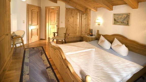 Doppelzimmer - Appt. Ondres´n Hof - Längenfeld