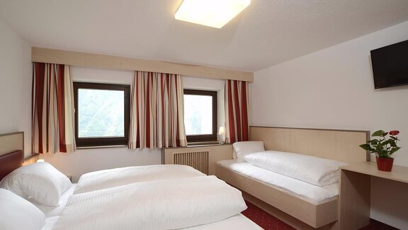 Dreibettzimmer Berghof - Berghof Reich - Längenfeld