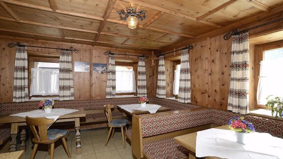 Gemütlicher Aufenthaltsraum Bergblick - Ferienhaus Bergblick - Längenfeld