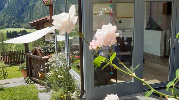 Eingang Wohnung - Ferienwohnung Eva - Längenfeld