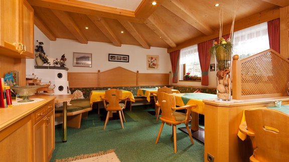 Frühstücksraum - Haus Alpenglühn - Längenfeld