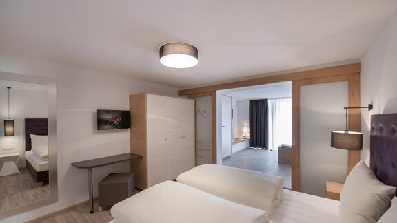 Hotel Appartement Sunnenseita Schlafzimmer - Hotel  Bergwelt - Längenfeld