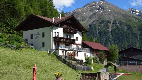 Hausansicht Sommer - Bichlhof - Niederthai
