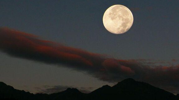 Blick vom Balkon / Supermond - Gästehaus ban Kneissl´s - Niederthai