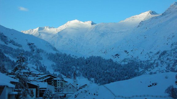 Morgendämmerung vom Balkon - Ferienwohnung Zirmkogl - Obergurgl 