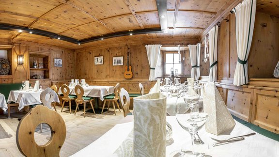 Die 100 Jahre alte Bauernstube - Berghotel & Gasthof Marlstein - Ochsengarten