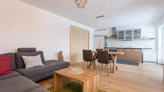 w1_kueche2 - Ferienwohnung Alpenrose - Oetz