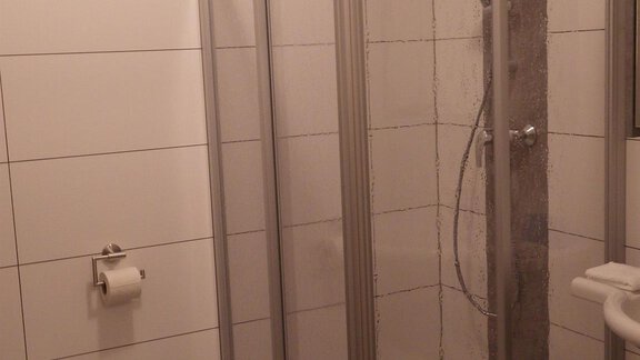 Badezimmer - Ferienwohnung Marie - Oetz
