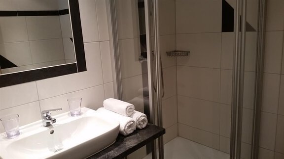 Badezimmer - Haus Isabella TOP 1 - Oetz