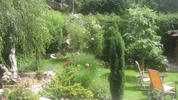Garten 1 - Pension Garni Gerhard - Oetz