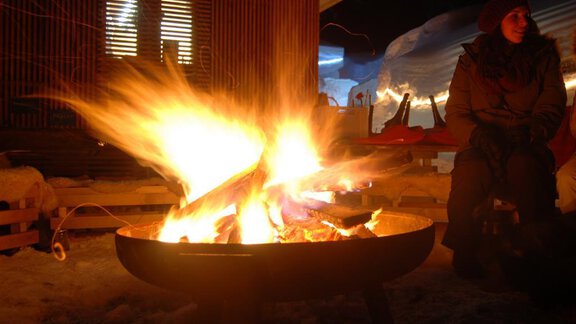 Lagerfeuer 1 - Schneedorf - Oetz