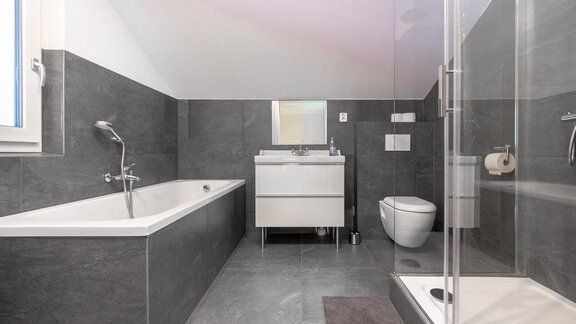 Appartement-Oetz-Urlaubsplatzl-Charmy-Bad-1 - Oetz