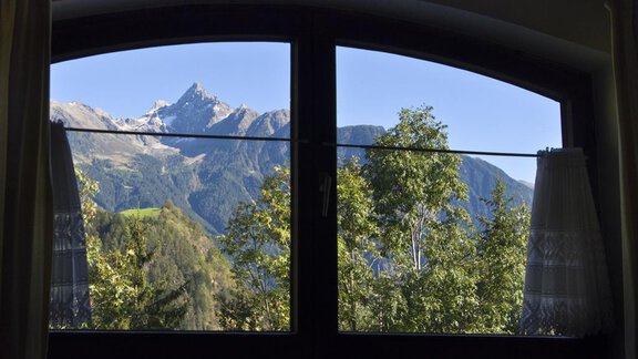 Blick auf den Acherkogel - Apparthotel Riina - Sautens | © GJI Photo