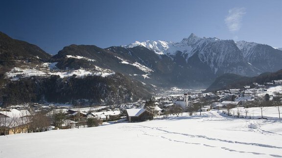 Ortsansicht Sautens Winter - Ferienwohnung Parth - Sautens | © Ötztal Tourismus