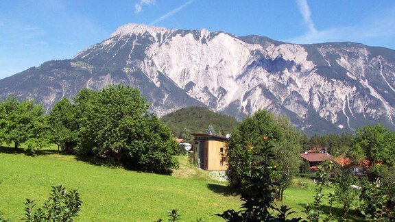 Aussicht zum Tschirgant - Ötztaler Jägerhäusl - Sautens
