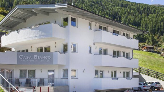 Casa Bianco im Sommer - Apart Casa Bianco - Sölden