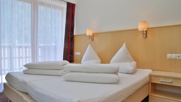 Schlafzimmer - Appartementhaus Lunaris - Sölden