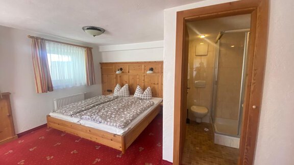 Doppel/Dreibettzimmer - Chalet Prantl - Sölden