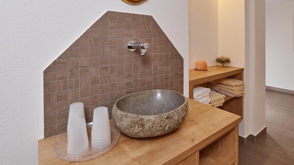 Wellness Brunnen - Gästehaus Bergkristall - Sölden