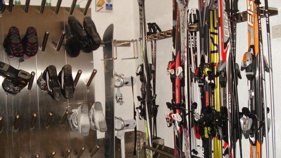 Skiraum - Gästehaus Marco - Sölden