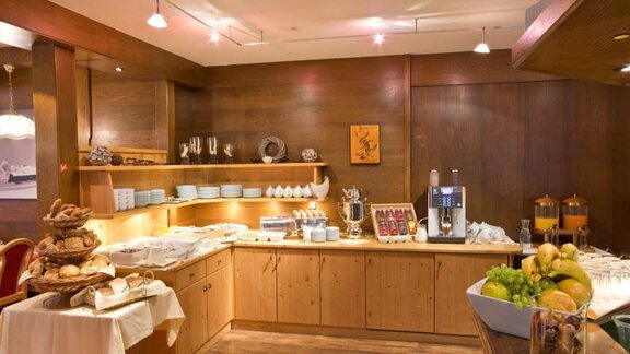 Frühstücksbuffet I - Hotel Garni Hainbacherhof - Sölden