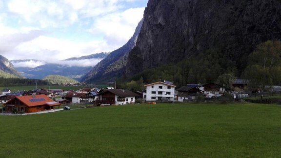 Blick auf Lehn-Platzl - Alps 3000 - Umhausen
