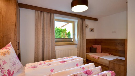 Dreibettzimmer Wohnung Sonnenschein - Apart Marie-Therese Ötztal - Umhausen