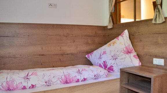 Einzelbett im Doppelzimmer - Apart Marie-Therese Ötztal - Umhausen