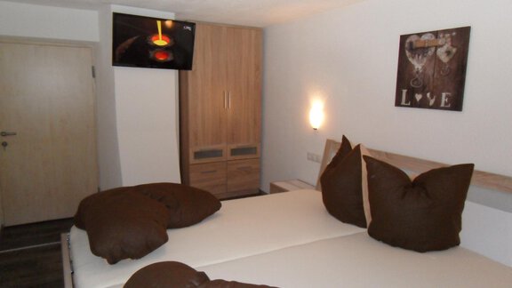 Flat_Zimmer2 - Ferienhaus Gerold Grießer - Umhausen