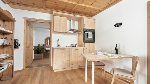 Küche 2 - Ferienwohnungen Marbergerhaus - Umhausen