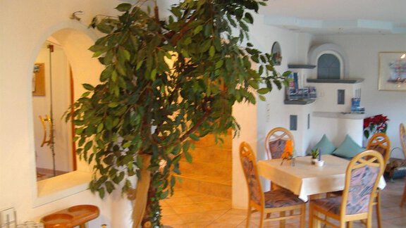 Frühstücksraum neu - Haus Romantika - Umhausen