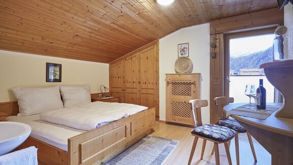 Schlafzimmer - Terrassenapartment Maria - Umhausen