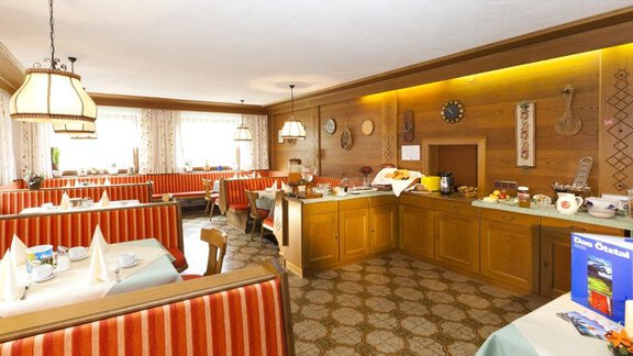 Frühstücksraum  - Berghof Schöpf - Gries