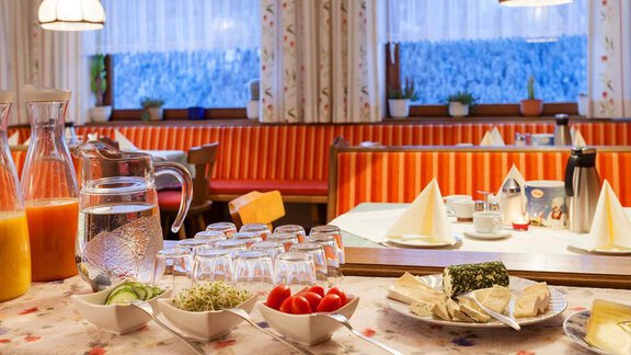 Buffet - Berghof Schöpf - Gries
