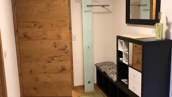 Garderobe - Haus Felix - Huben