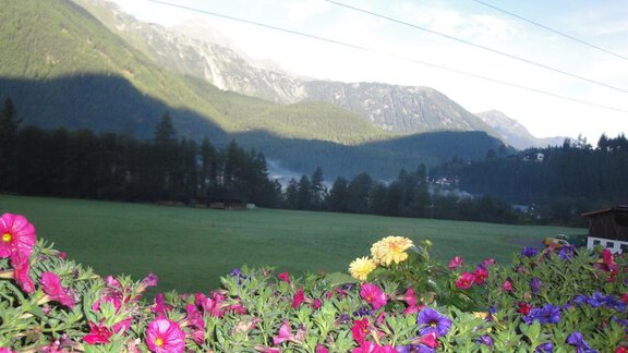 Aussicht vom Balkon - Ferienwohnungen Vier Jahreszeiten - Längenfeld