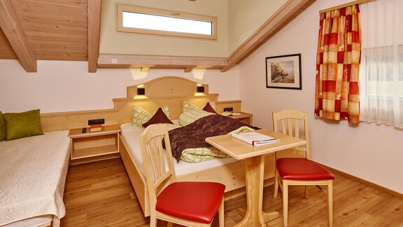 Ferienwohnung - Gästehaus Renate - Längenfeld