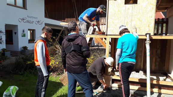 Lageplanbesprechung für den neuen Spielplatz - Honzar Hof - Längenfeld
