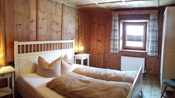 Schlafzimmer Bauernhaus - Reiterhof Alpin Appart - Niederthai