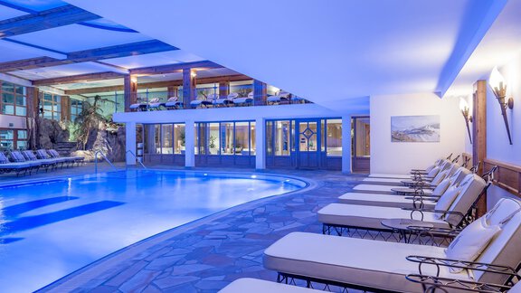 Indoorpool - Alpen-Wellness Resort Hochfirst - Obergurgl 