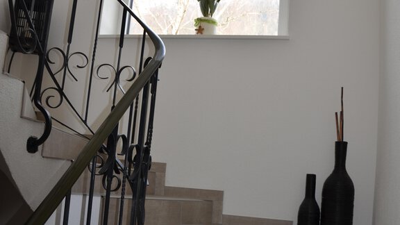 Stiegenhaus - Appartement Alpenglühn - Oetz
